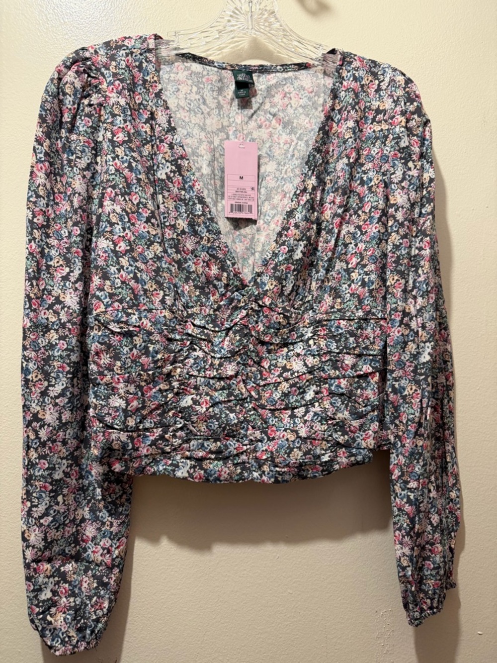 wild fable Floral V-Neck Ruched Crop Blouse - Pink & Blue